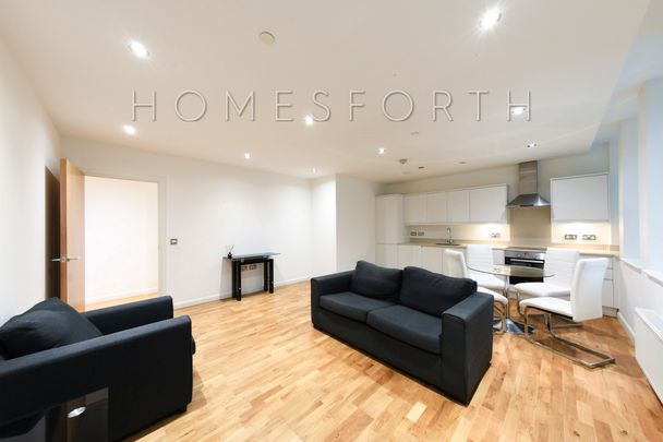 2 Bedroom Flat - Photo 1