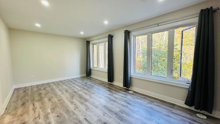 For Lease - 114 Blue Forest Crescent, Barrie, Ontario - Photo 3