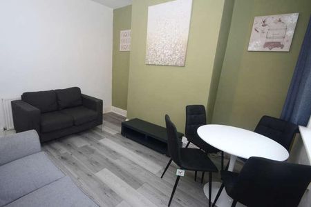 House Share Norfolk Street, Salford, M6 - Photo 3