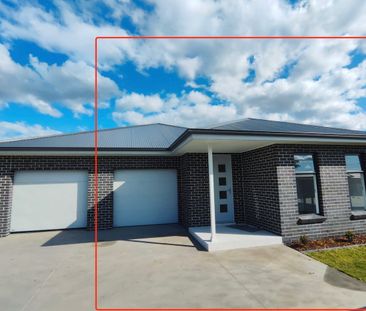 Beautiful four-bedroom house in Austral for LEASE! - Photo 6