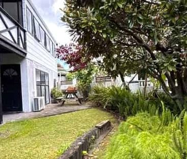 FOUR BEDROOMS - APPENZELL DRIVE - WHAKATANE - Photo 4