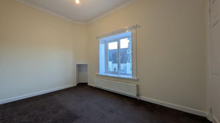 3 bedroom detached house to rent - Photo 4