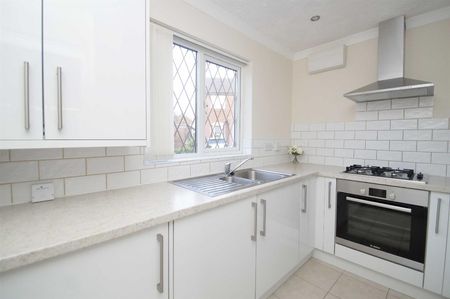 Penlands Crescent, Colton Village, Leeds - Photo 4