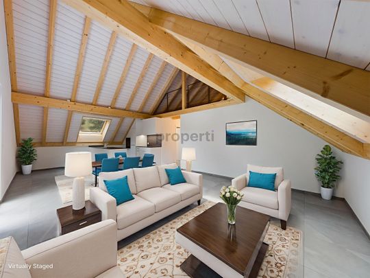 Traumhafte 4.5-Zimmer Dachwohnung in Radelfingen, Kanton BE - Foto 1