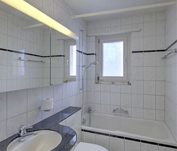 Quiet but central - Photo 6