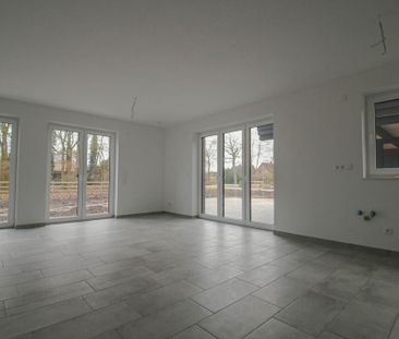 6287 - Stilvolle Doppelhaushälfte mit Carport und Wohlfühlambiente ... - Foto 1