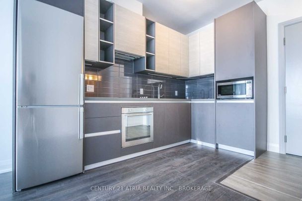 For Lease - 396 Highway 7 Road Unit# 703, Richmond Hill, Ontario - Photo 1