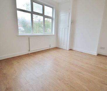 Dale Close, Barnet, EN5 - Photo 4