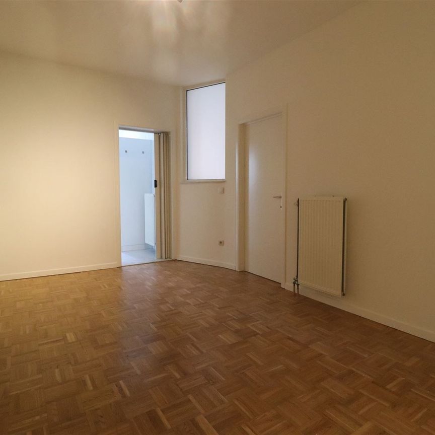 Eén slaapkamer appartement op centrale locatie - Photo 1