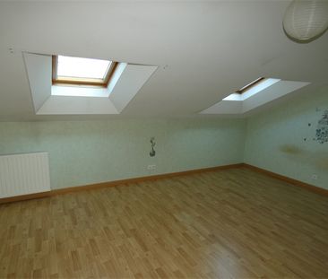 Location Appartement 5 pièces 103m² - Photo 6