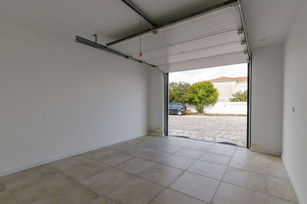 Lisboa, Lisbon 2640 - Photo 1