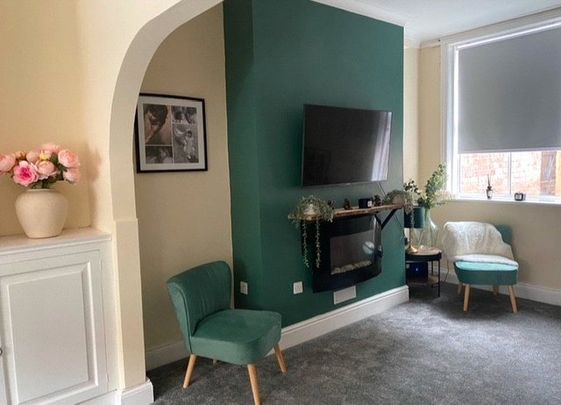 4 bed terraced house to rent in High Street, Greatham, TS25 - Photo 1