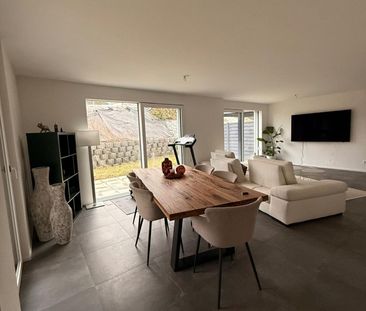 Superb semi-detached villa of 5.5 rooms for rent - Foto 1