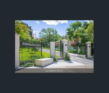 Spectacular 3 bedroom apartment - Photo 6