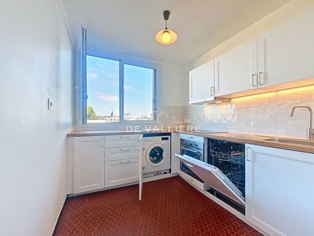 Location Appartement 2 pièces 46m² NANTERRE 92000 - Photo 5