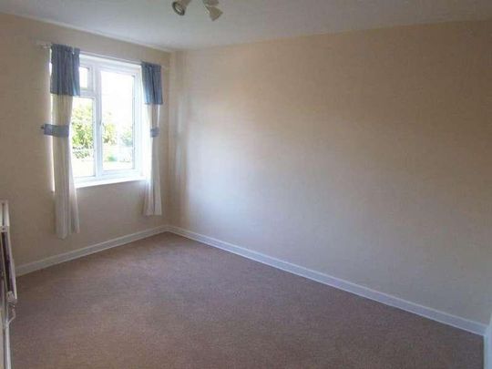 Oxford Court, Ashley Road, Epsom, Surrey, KT18 - Photo 1