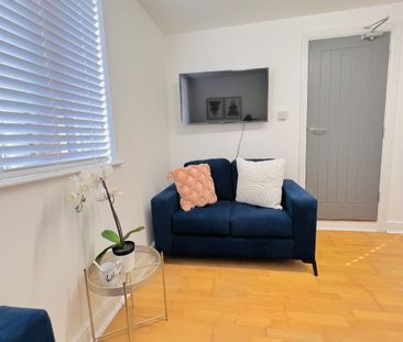 BEDROOM 6 – MEDIUM DOUBLE - Photo 1