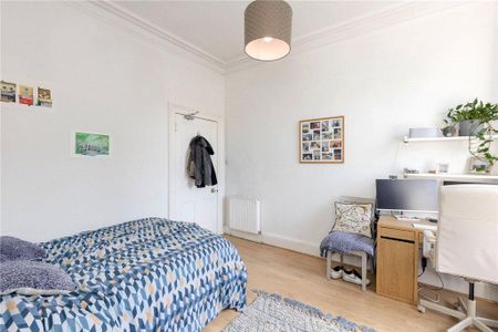 3 bedroom apartment to rent - Photo 5