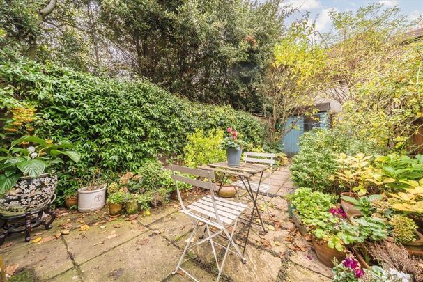 Cranbrook Road, W4 2LH, London - Photo 1