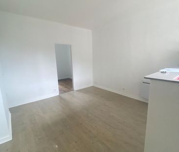 Location Appartement 2 pièces 40m² - Photo 3