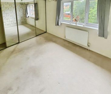 Bloomsbury Way, Lichfield, WS14 - Photo 2