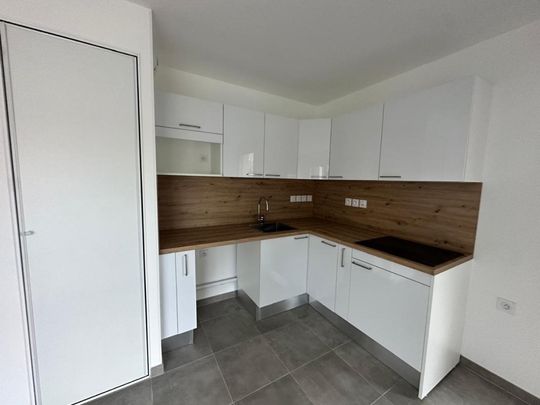Location Appartement 3 pièces 62m² LE BOURGET DU LAC 73370 - Photo 1