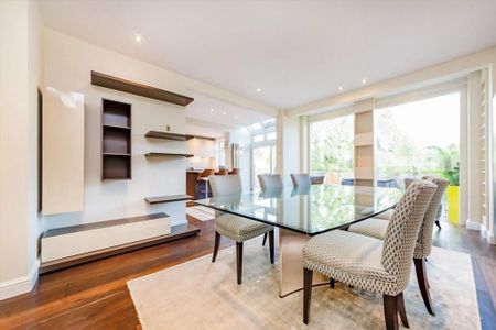 4 bedroom semi-detached house to rent - Photo 2