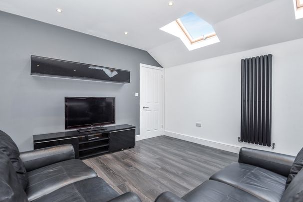 2 bedroom bungalow to rent - Photo 1