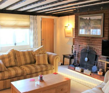 2 bedroom terraced house to rent - Photo 1