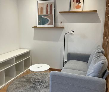 LOCATION T1 MEUBLE- OULLINS, - Photo 5