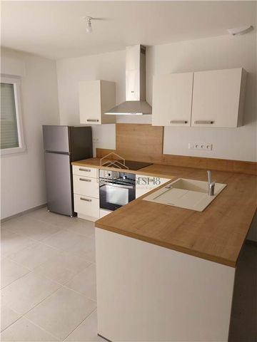 Maison à louer, 3 pièces - Bourges 18000 - Photo 2