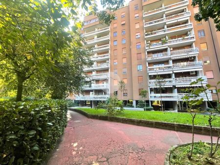 5 locali in affitto - Photo 5