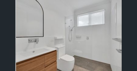 Elite Townhouse living !!! - Photo 5