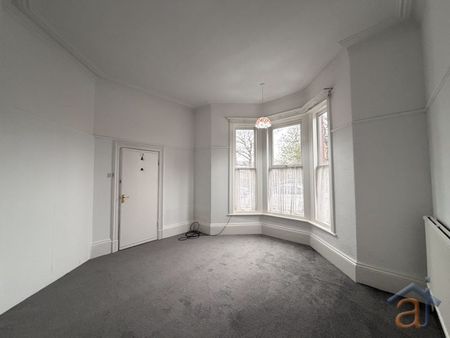 To Let – The Coach House, Crescent Road – Available Immediately - Photo 5