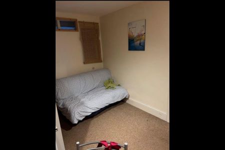 Studio Flat, London, SW19 - Photo 4