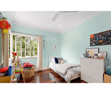 Spacious 3-bedroom Home with Convenient Access to Everything! - Photo 4