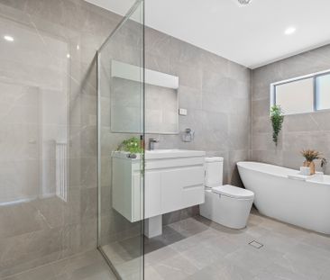 53 Megalong Street, The Ponds NSW 2769 - House For Rent | Domain - Photo 2