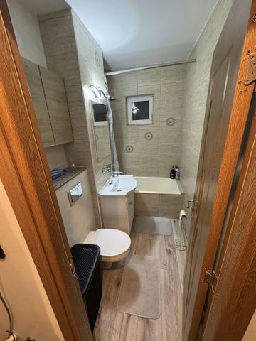 Apartament cu 3 camere, Cornisa - Photo 4