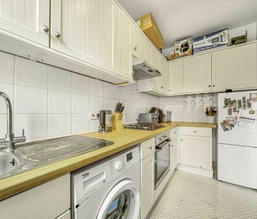 St. Luke's Avenue - Photo 3