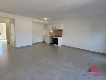 Location Appartement 4 pièces 89m² TRETS 13530 - Photo 2