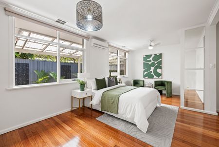 167 Charman Road, Beaumaris VIC 3193 - House For Rent | Domain - Photo 3