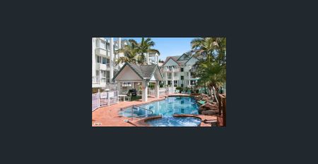 BEACHSIDE APARTMENT - RAINBOW BAY - Photo 5