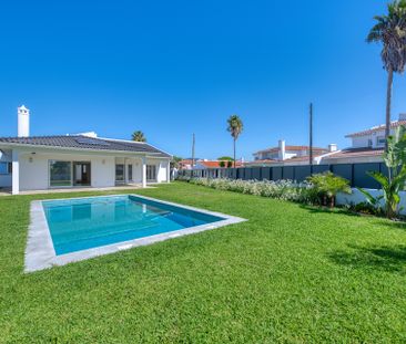 4-Bedroom Villa with Pool in Areia - Photo 6