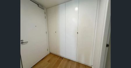 Rent this Ideal Apartment in Chatswood – Perfect Location! - Photo 2