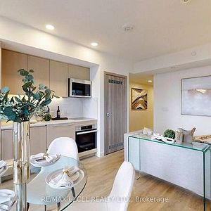 2 Bedroom, 2 Bathroom - Central Condominium - Photo 2