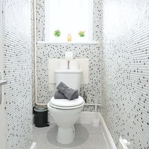 Room in a Shared Flat, London, N8 - Photo 1