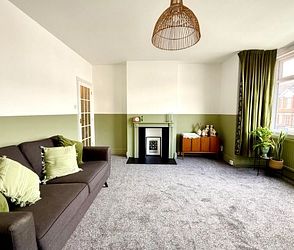 Surrenden Road, Folkestone, CT19 4DZ, Kent - Photo 1