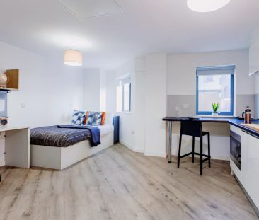 Premium Accessible Studio - Photo 3