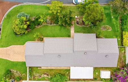 12 Tullamarine Drive, Robina QLD 4226 - House For Rent - $930 | Domain - Photo 5