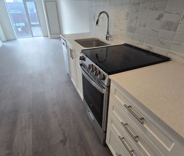 For Lease - 705 Davis Drive Unit# 216A, Newmarket, Ontario - Photo 4